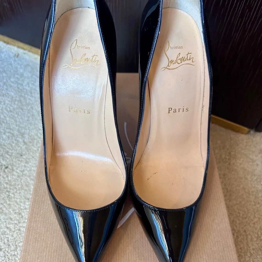 Christian Louboutin - Pigalle Follies 100 - Picture 3 of 14